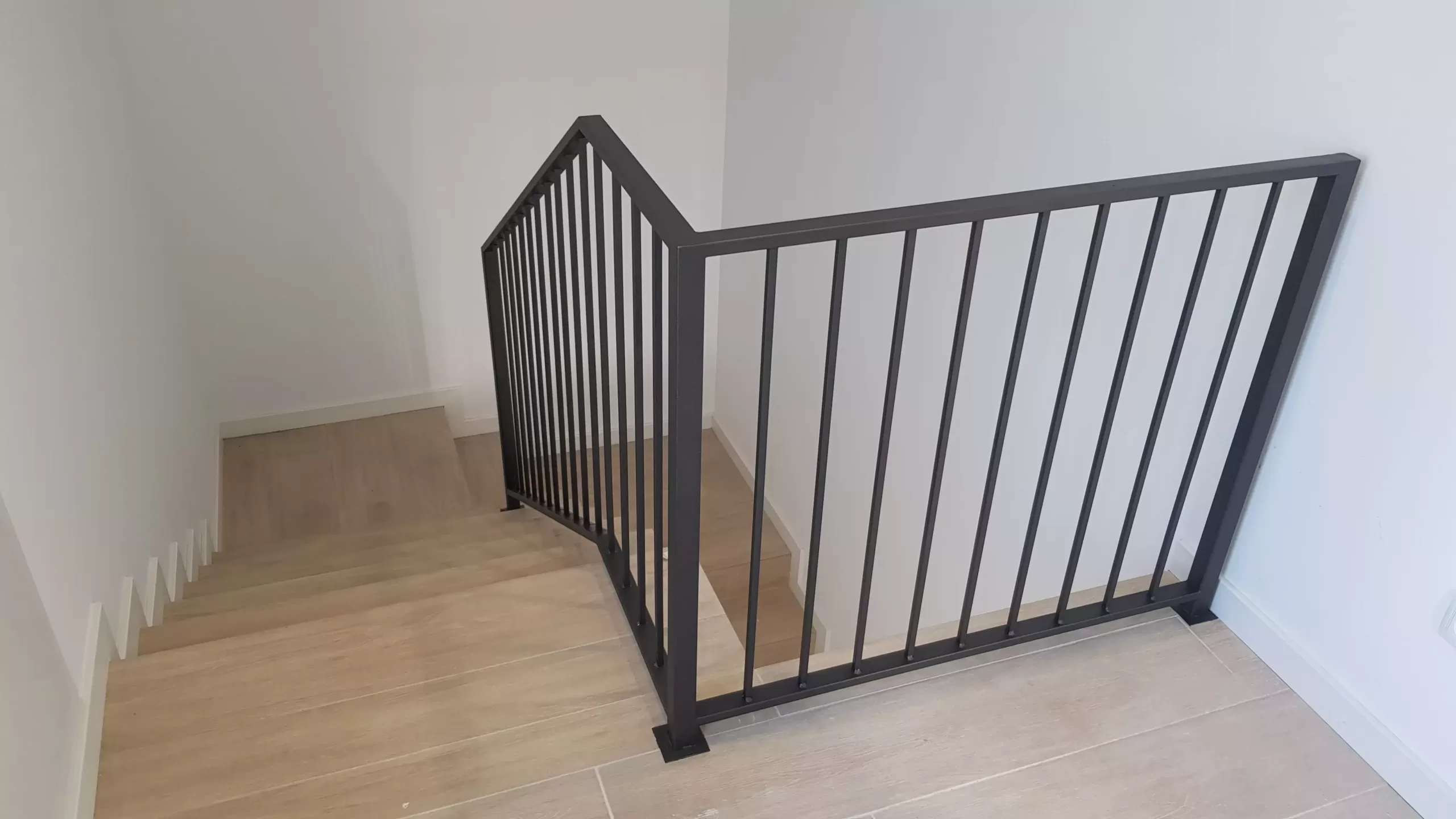 Pintar barandillas Teruel